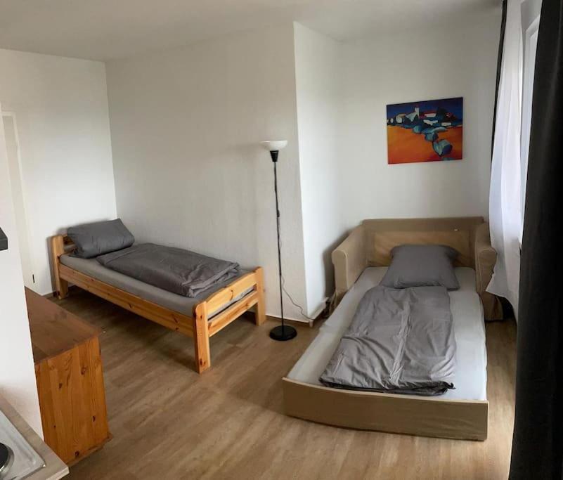Max Appartements Нойбранденбург Екстериор снимка