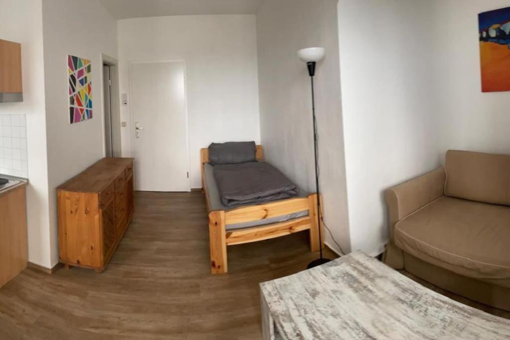 Max Appartements Нойбранденбург Екстериор снимка